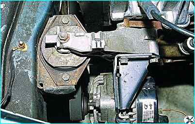 Дополнительная опора двигателя установка