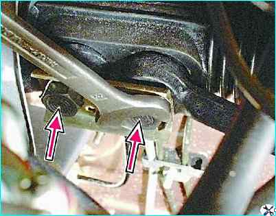 Снятие рулевого механизма