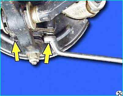 Снятие валов привода передних колес