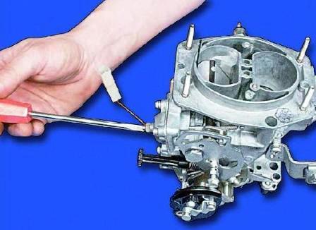 Регулировка пускового устройства карбюратора 2108