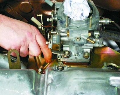 Демонтаж и монтаж карбюратора 2108 на двигатель