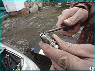 Замена свечей зажигания