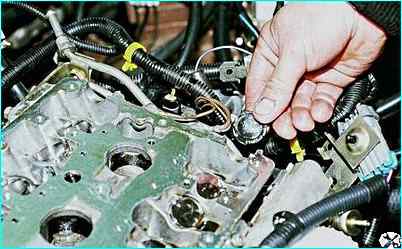 Замена толкателей клапанов двигателя