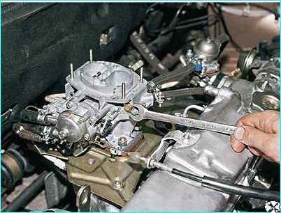 Обслуживание топливного фильтра карбюратора