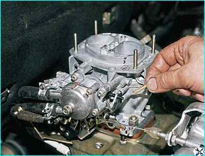 Обслуживание топливного фильтра карбюратора