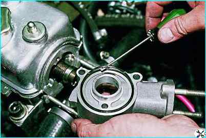 Снятие и установка распределительного вала