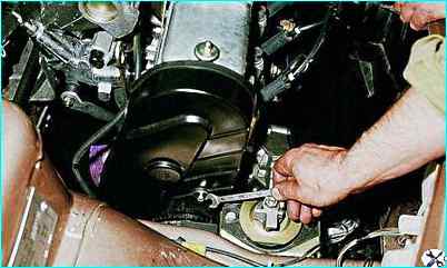 Регулировка зазоров клапанов двигателя