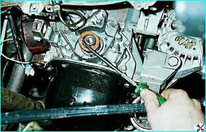 Замена сальников коленчатого вала