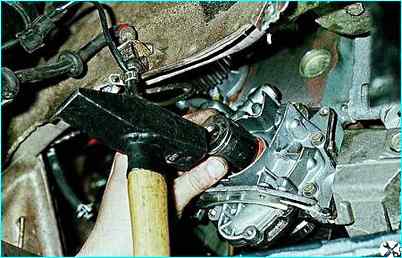 Замена сальников коленчатого вала