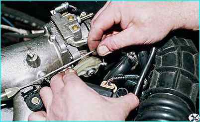 снятие ресивера и впускного коллектора