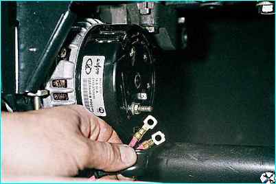 Снятие генератора с автомобиля