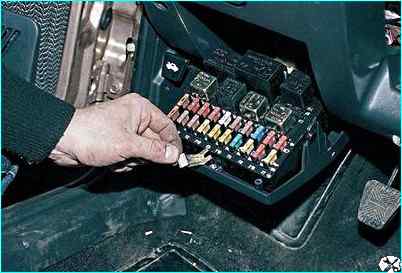 Снятие монтажного блока