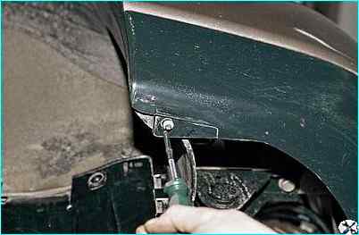 Снятие переднего бампера