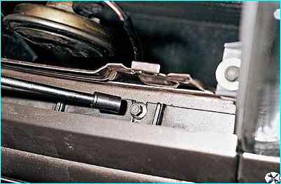 Снятие переднего бампера