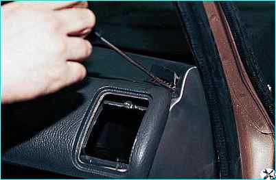 Снятие панели приборов автомобиля