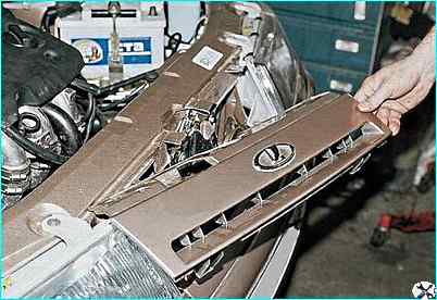 Снятие переднего бампера