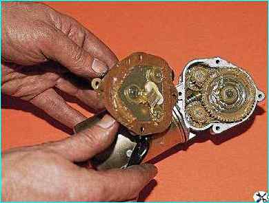 Ремонт очистителя и омывателя ветрового стекла