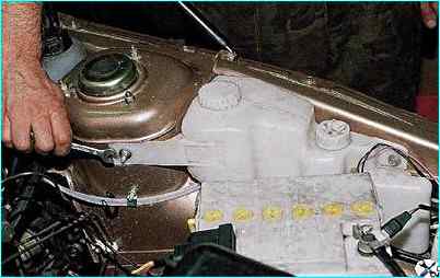 Ремонт очистителя и омывателя ветрового стекла