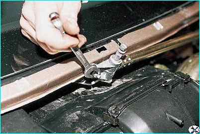 Ремонт очистителя и омывателя ветрового стекла