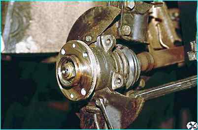 Снятие и установка тормозного механизма