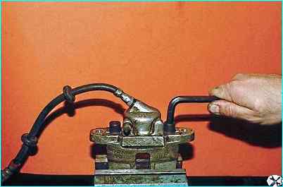 Снятие и установка тормозного механизма