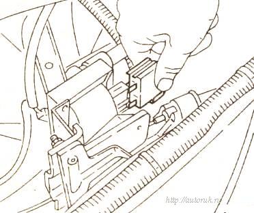 Снять с катушки разъем