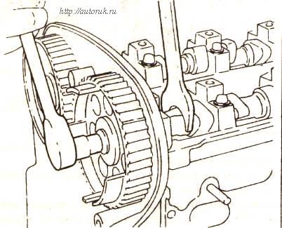 Отвернуть болты звездочек