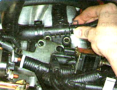 Замена прокладки головки блока цилиндров двигателя F14S3 