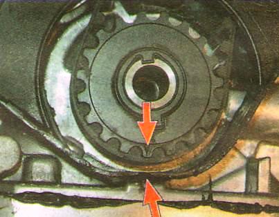 Установка поршня первого цилиндра в положение ВМТ такта сжатия Авео Шевролет