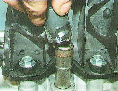 Замена прокладки ГБЦ двигателя F14D3 автомобиля Авео Шевролет