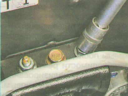 Замена гидронасоса автомобиля Chevrolet Aveo