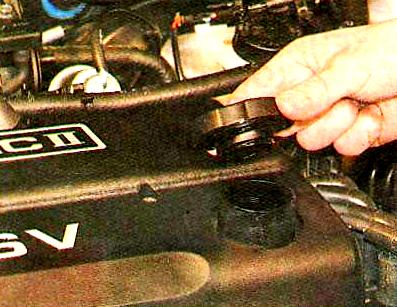 Замена масла в двигателе и масляного фильтра Авео Шевролет