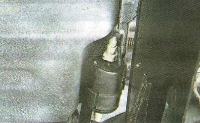 Замена топливного фильтра Авео Шевролет