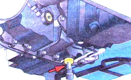 Замена масла в КПП Авео Шевролет