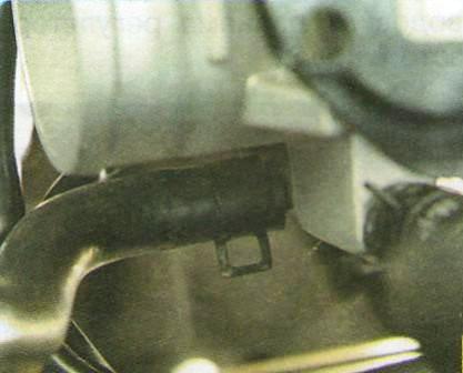 Замена дроссельного узла на автомобиле Chevrolet Aveo