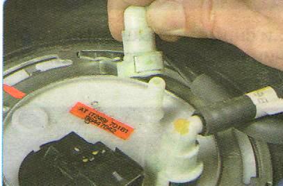 Ремонт топливного модуля Chevrolet Aveo