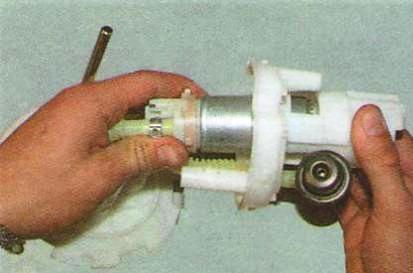 Ремонт топливного модуля Chevrolet Aveo