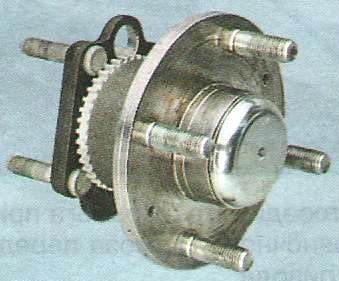 Установите детали в порядке, обратном снятию