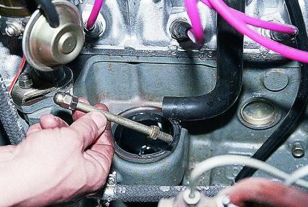 Вынимаем шпильку