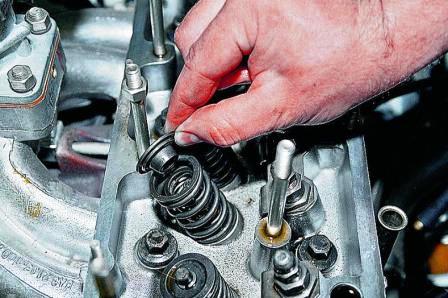 Снимаем тарелку