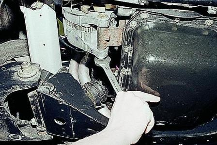 Замена генератора автомобиля ВАЗ