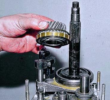 Особенности ремонта пятиступенчатой коробки передач ВАЗ-2107