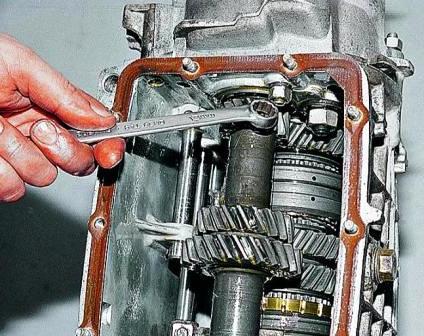 Особенности ремонта пятиступенчатой коробки передач ВАЗ-2107