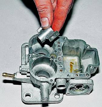 вынимаем их вверх