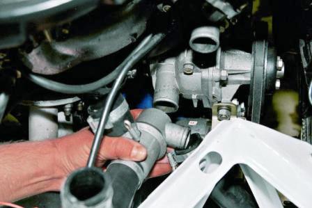 Как заменить термостат ВАЗ-2107