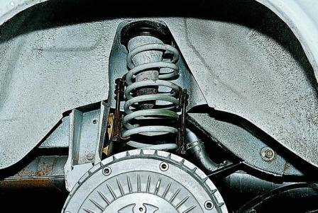 Замена пружин задней подвески ВАЗ-2107