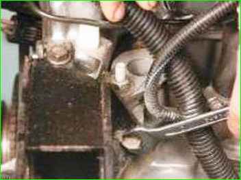 Тізбекті керу аяқ киімін ауыстыру