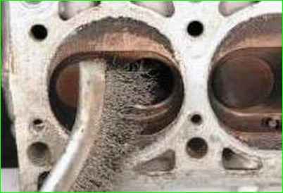 Дефектування головки циліндрів