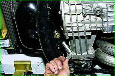 Масло и фильтр Нива Шевролет замена 