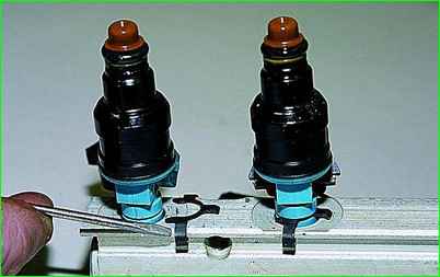 Проверка и замена форсунок Нива Шевролет